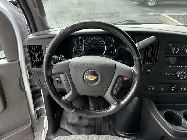 Used 2022 Chevrolet Express 3500 w/ Power Convenience Package image 17