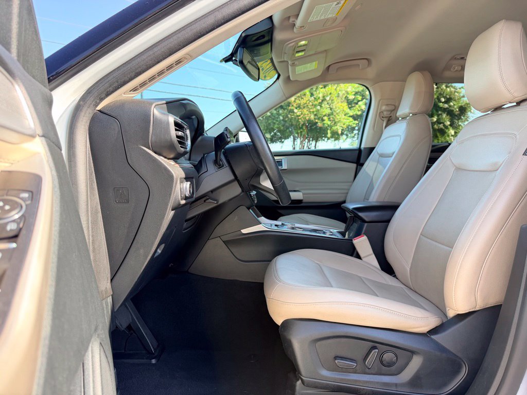 Certified 2023 Ford Explorer Limited AWD/4WD image 23