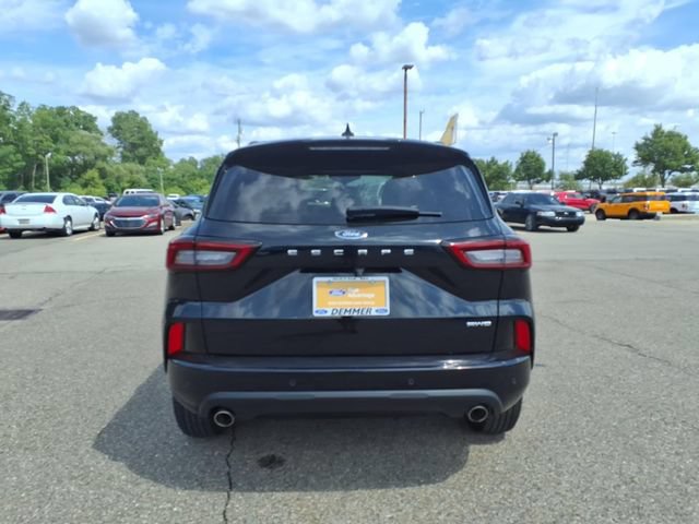 Certified 2024 Ford Escape ST-Line w/ Tech Pack #1 AWD/4WD image 6