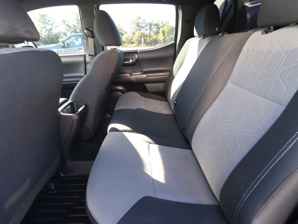 Used 2020 Toyota Tacoma TRD Off-Road RWD image 9