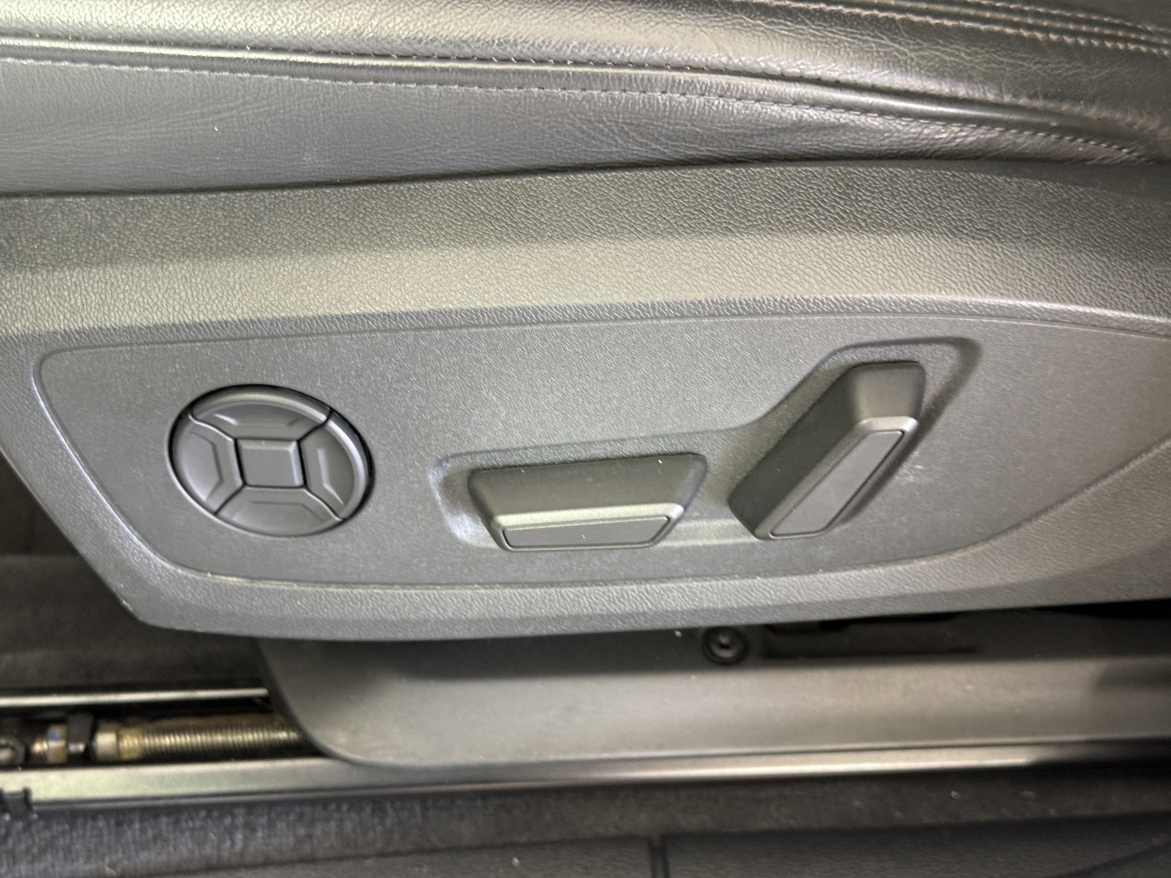 Used 2023 Audi Q3 2.0T Premium image 17