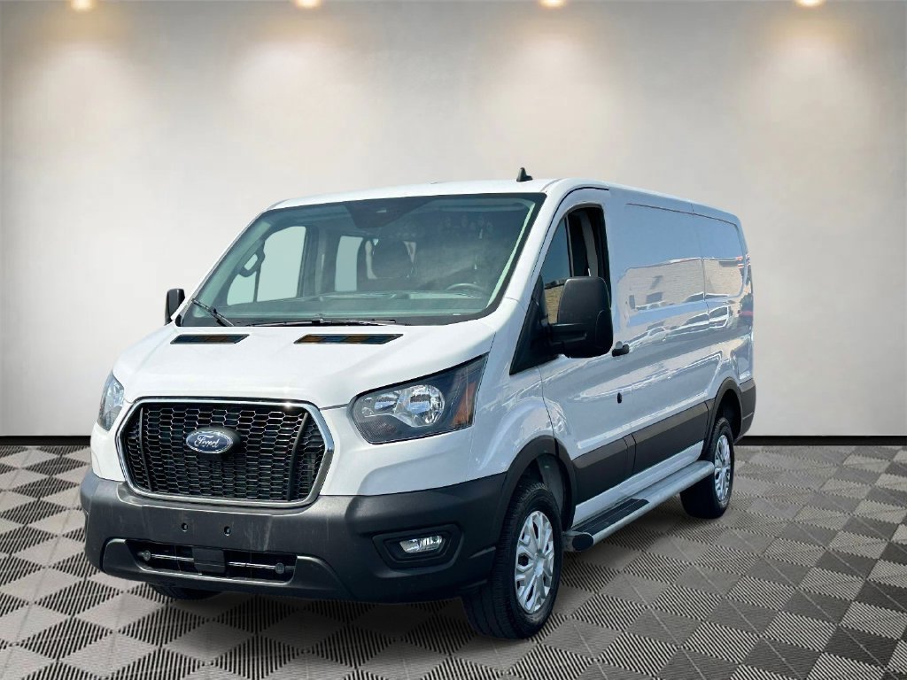 Certified 2025 Ford Transit 250 Low Roof w/ Exterior Upgrade Package RWD image 6