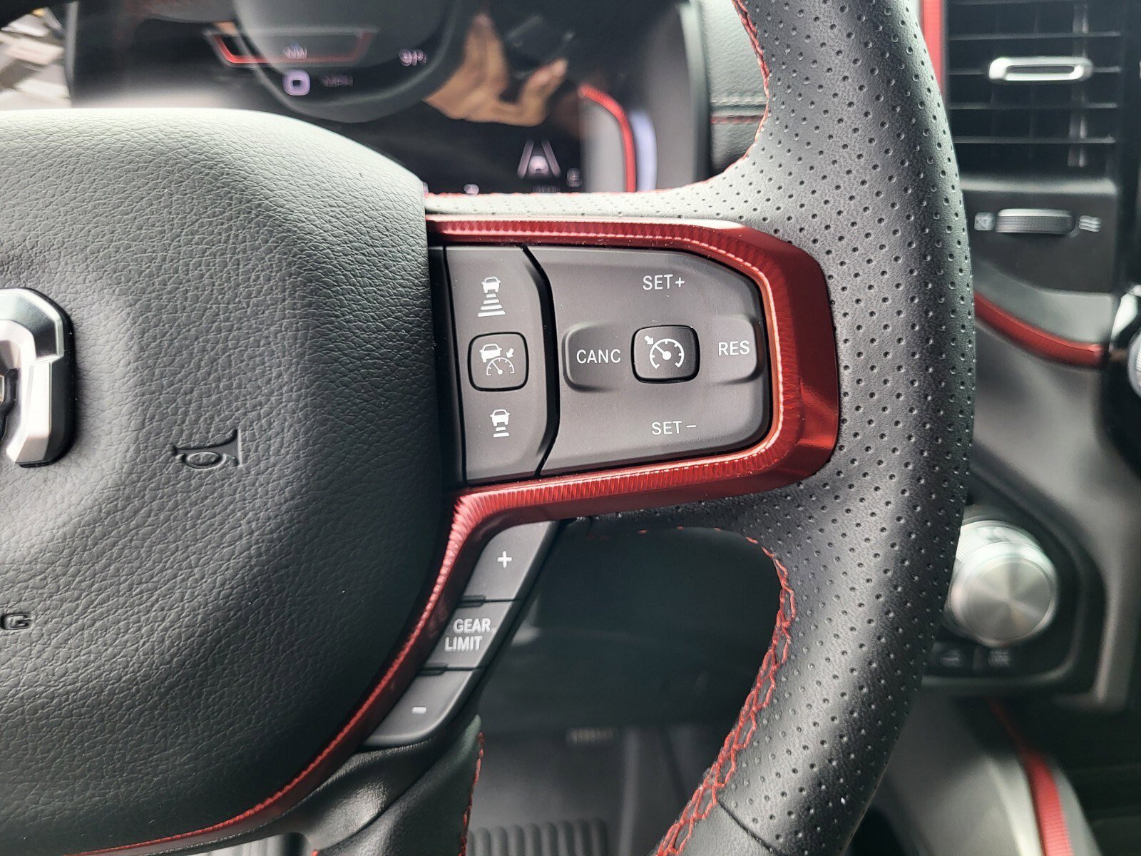 Used 2025 RAM 1500 Rebel AWD/4WD image 29