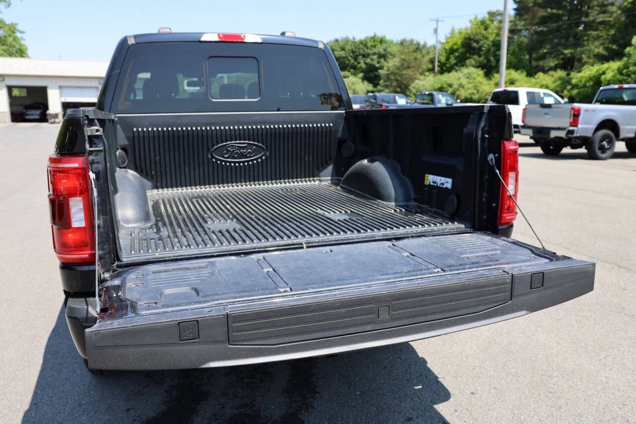 Certified 2022 Ford F150 XLT w/ Equipment Group 302A High image 14