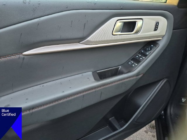 Certified 2025 Ford Explorer Active w/ Active Comfort Package RWD image 12