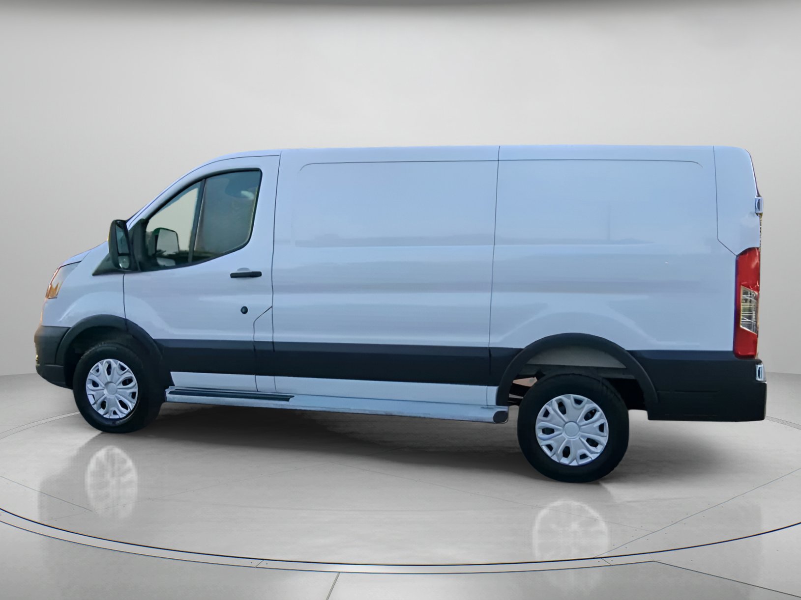 Certified 2025 Ford Transit 250 Low Roof w/ Exterior Upgrade Package RWD image 17