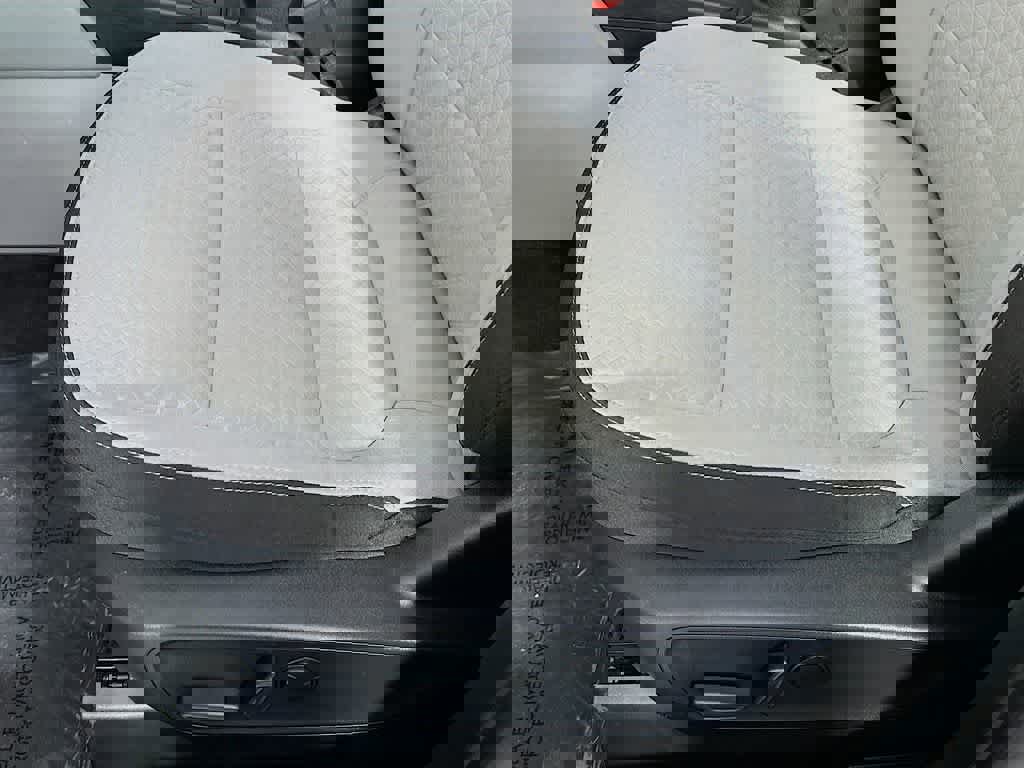 Certified 2024 Ford Escape Active image 30