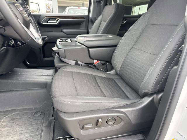 Used 2023 GMC Sierra 1500 Elevation image 18