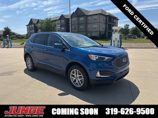 Certified 2024 Ford Edge SEL w/ Convenience Package AWD/4WD image 3
