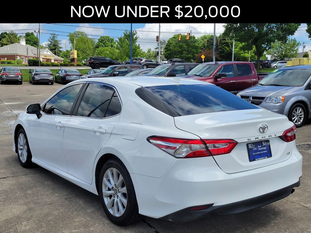 Used 2020 Toyota Camry LE FWD image 3