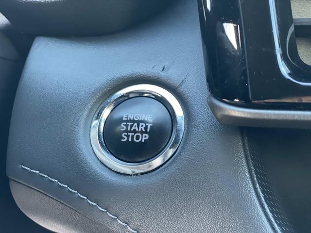 Used 2023 Toyota Highlander LE image 16