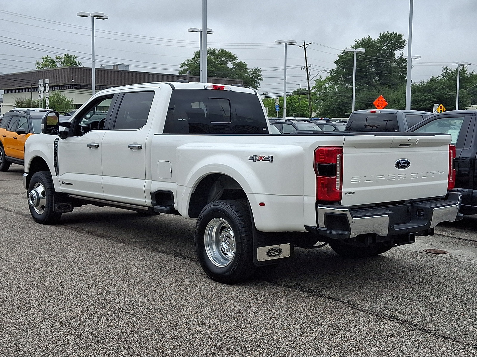 Certified 2026 Ford F350 Lariat w/ Chrome Package AWD/4WD image 7