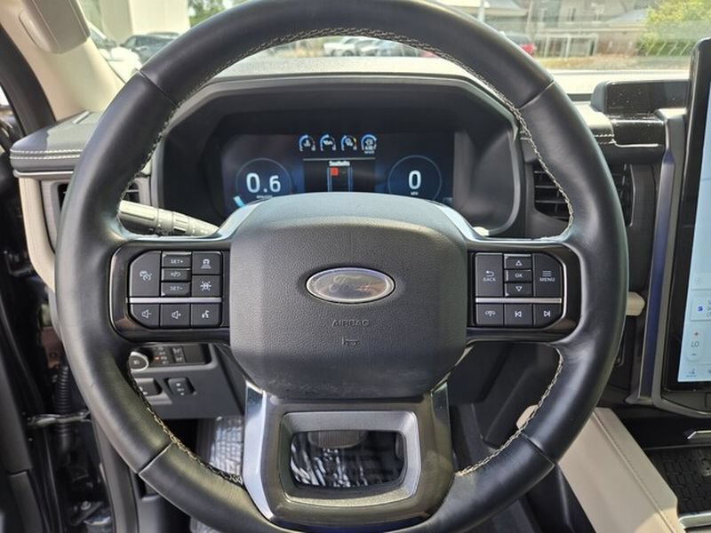 Certified 2024 Ford Expedition Max Platinum AWD/4WD image 32