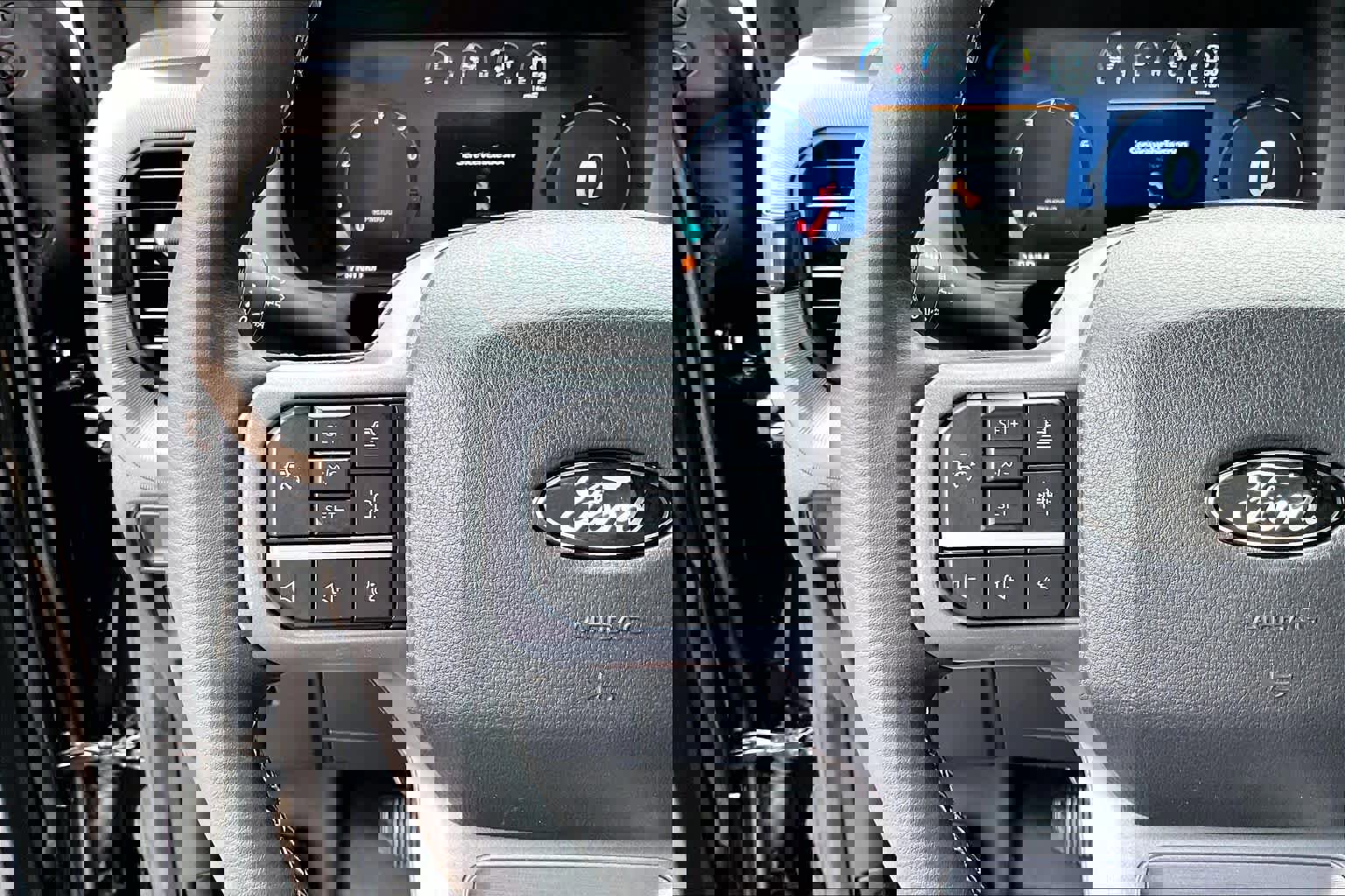 Certified 2025 Ford F150 Lariat w/ Equipment Group 502A High image 26