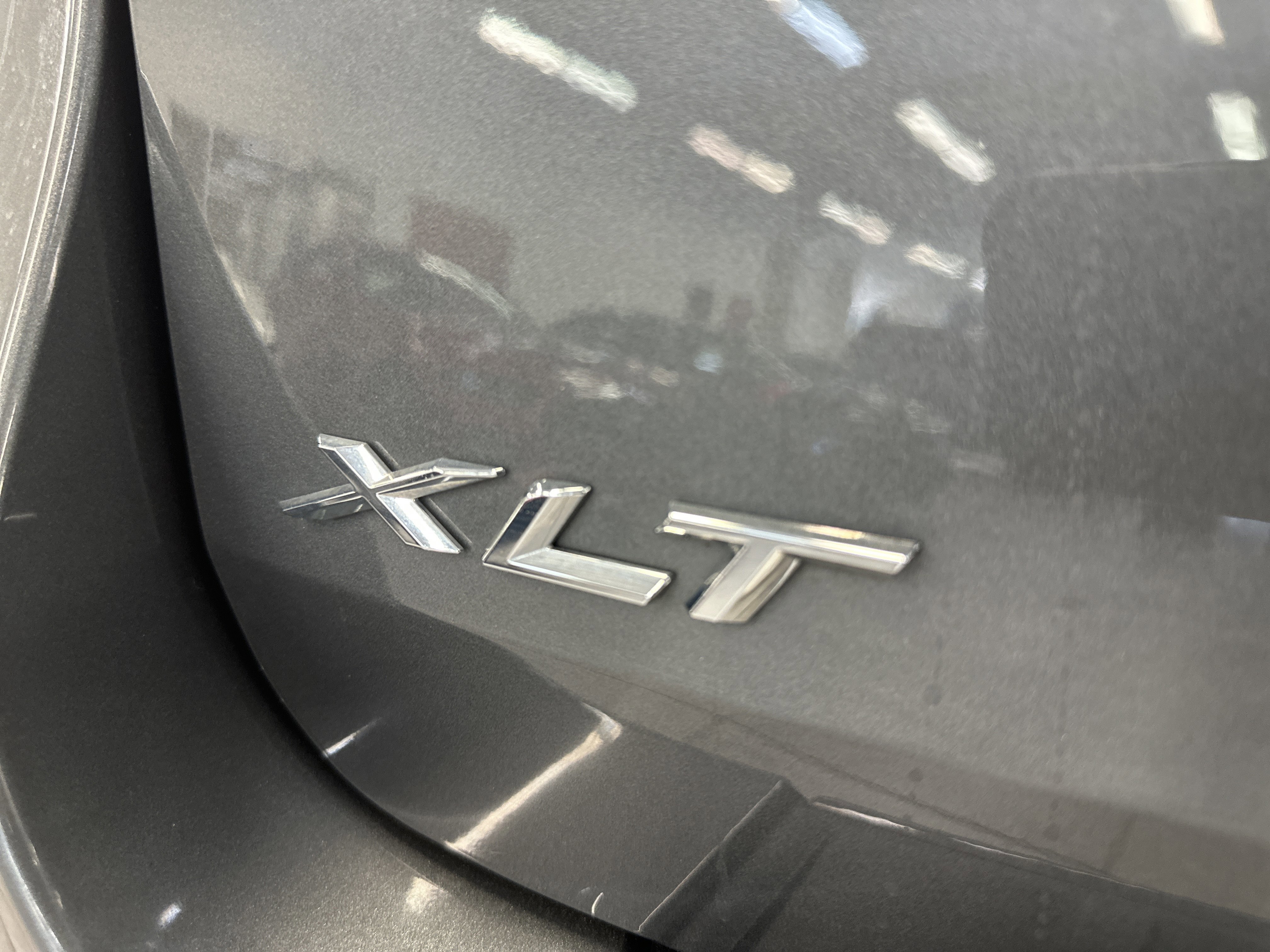 Certified 2022 Ford Explorer XLT w/ Equipment Group 202A image 20