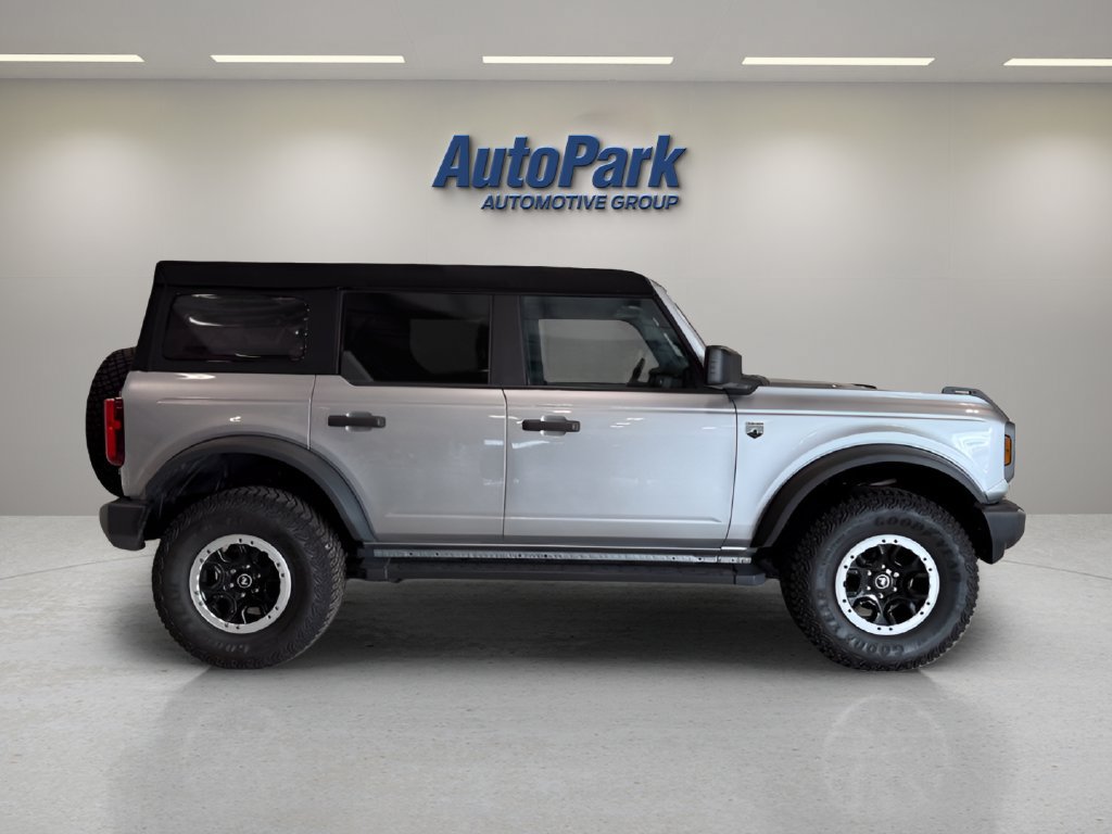 Certified 2023 Ford Bronco Big Bend w/ Sasquatch Package AWD/4WD image 8
