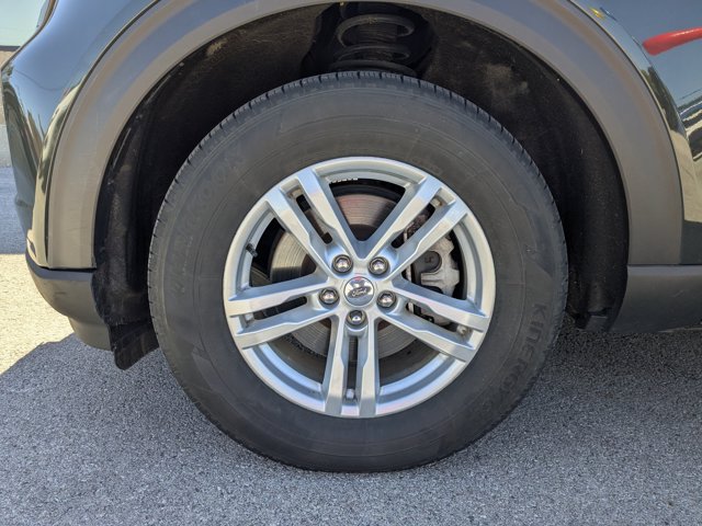Certified 2023 Ford Explorer XLT w/ Equipment Group 202A AWD/4WD image 10