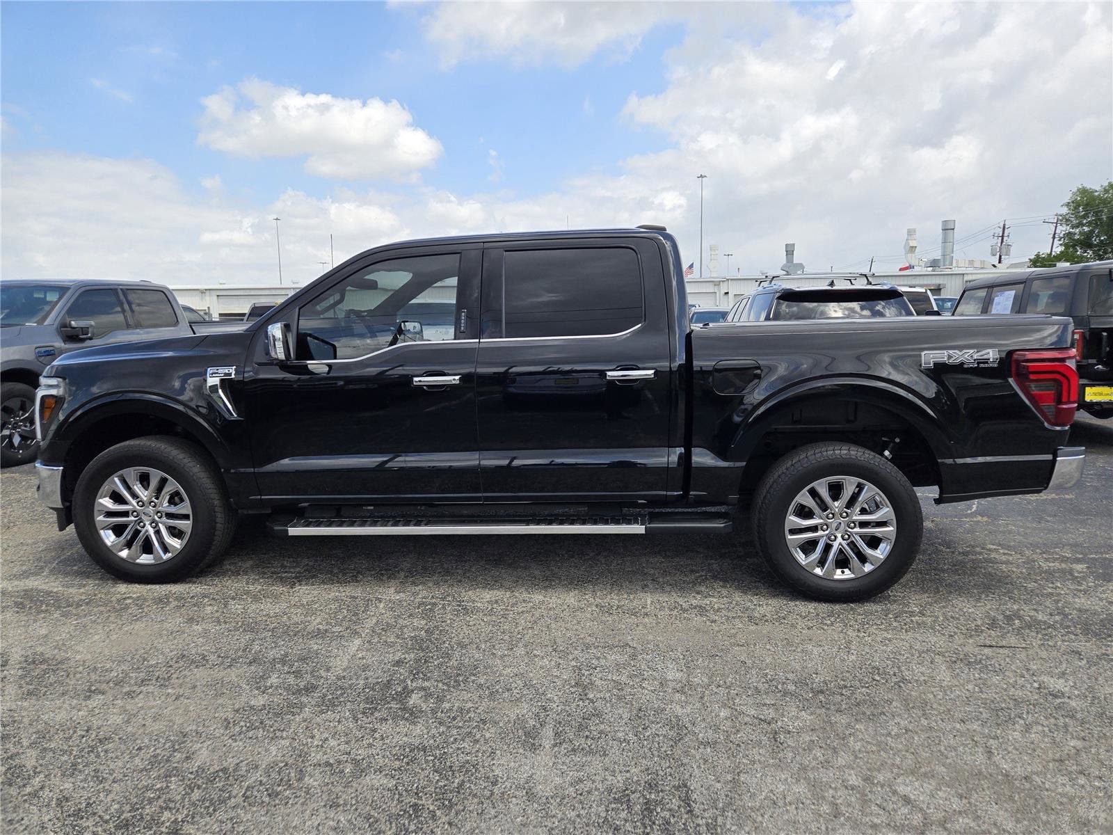 Certified 2024 Ford F150 Lariat w/ Bed Utility Package AWD/4WD image 5