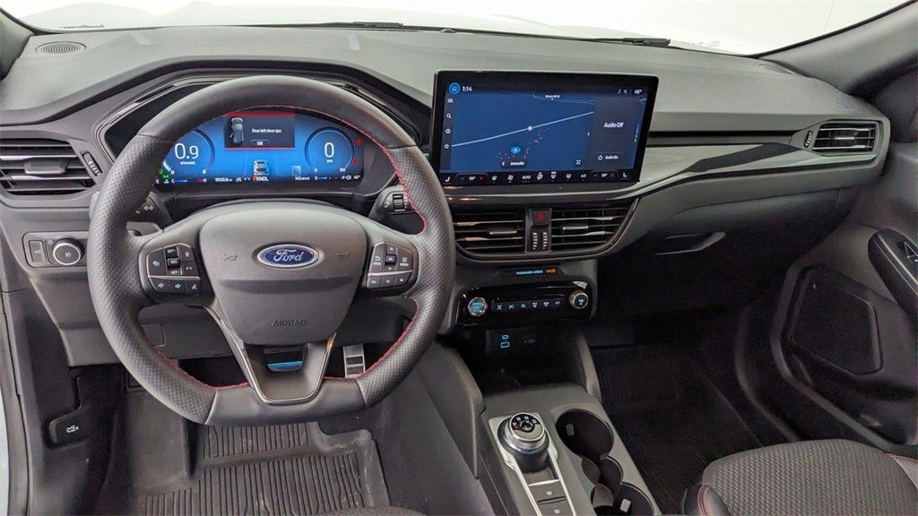 Certified 2023 Ford Escape ST-Line Elite image 3