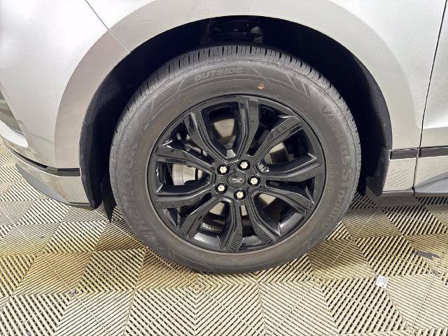 Certified 2024 Ford Edge SE w/ Black Appearance Package AWD/4WD image 14