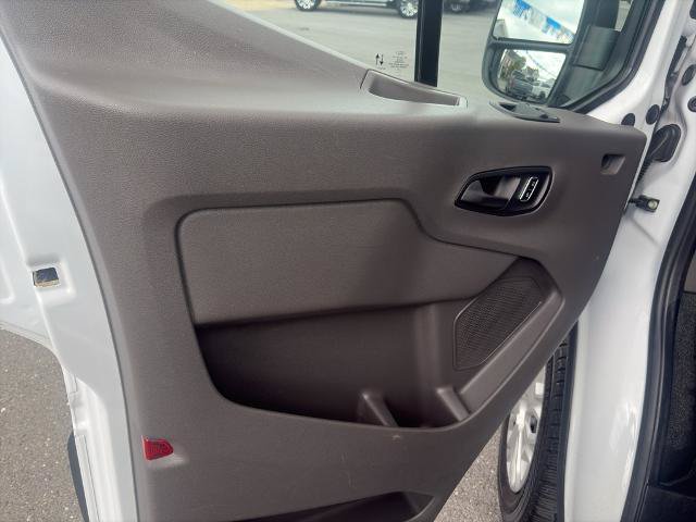Certified 2025 Ford Transit 250 Low Roof w/ Exterior Upgrade Package RWD image 12