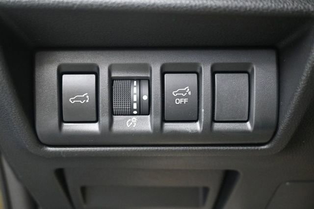 Used 2025 Subaru Outback Onyx Edition AWD/4WD image 8