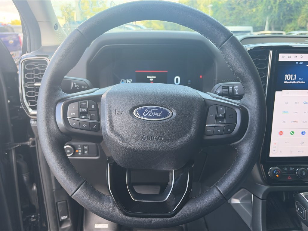 Certified 2025 Ford Ranger Lariat w/ FX4 Off-Road Package AWD/4WD image 17