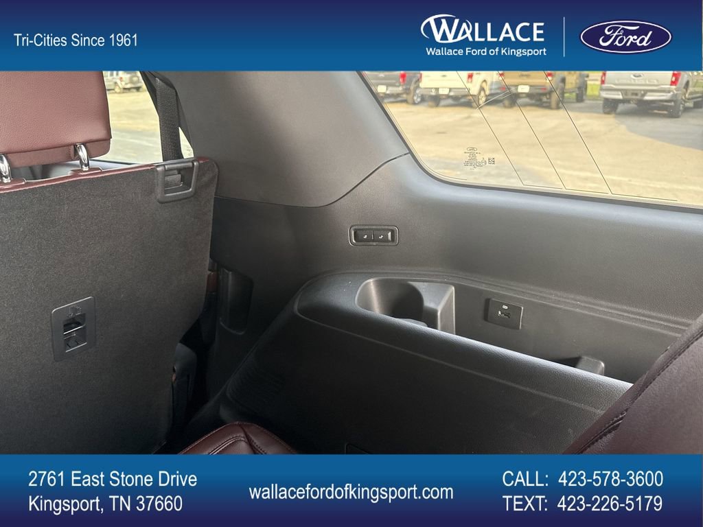 Certified 2024 Ford Expedition Limited image 32