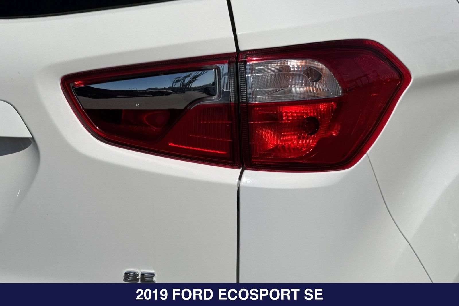 Certified 2019 Ford EcoSport SE FWD image 29
