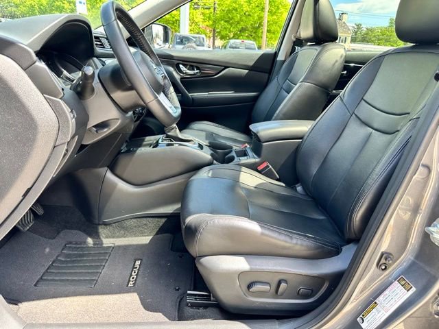 Used 2020 Nissan Rogue SL w/ Premium Package AWD/4WD image 32