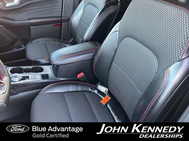Certified 2023 Ford Escape ST-Line w/ Tech Pack #1 image 14