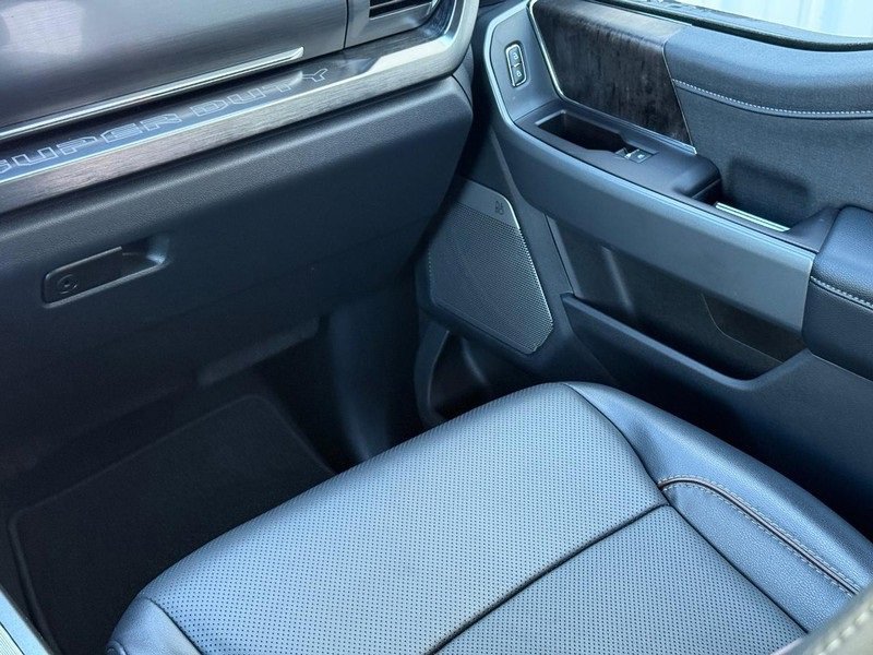 Certified 2023 Ford F350 Lariat w/ Chrome Package image 13