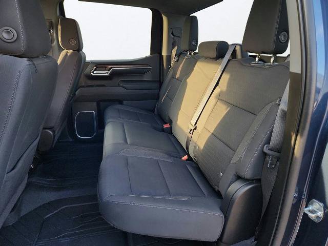 Used 2022 Chevrolet Silverado 1500 LT AWD/4WD image 18