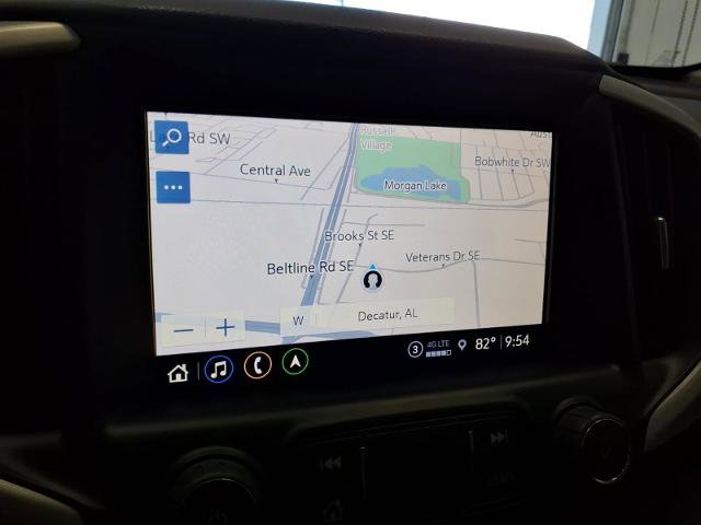 Used 2024 GMC Terrain SLE w/ Driver Convenience Package FWD image 21