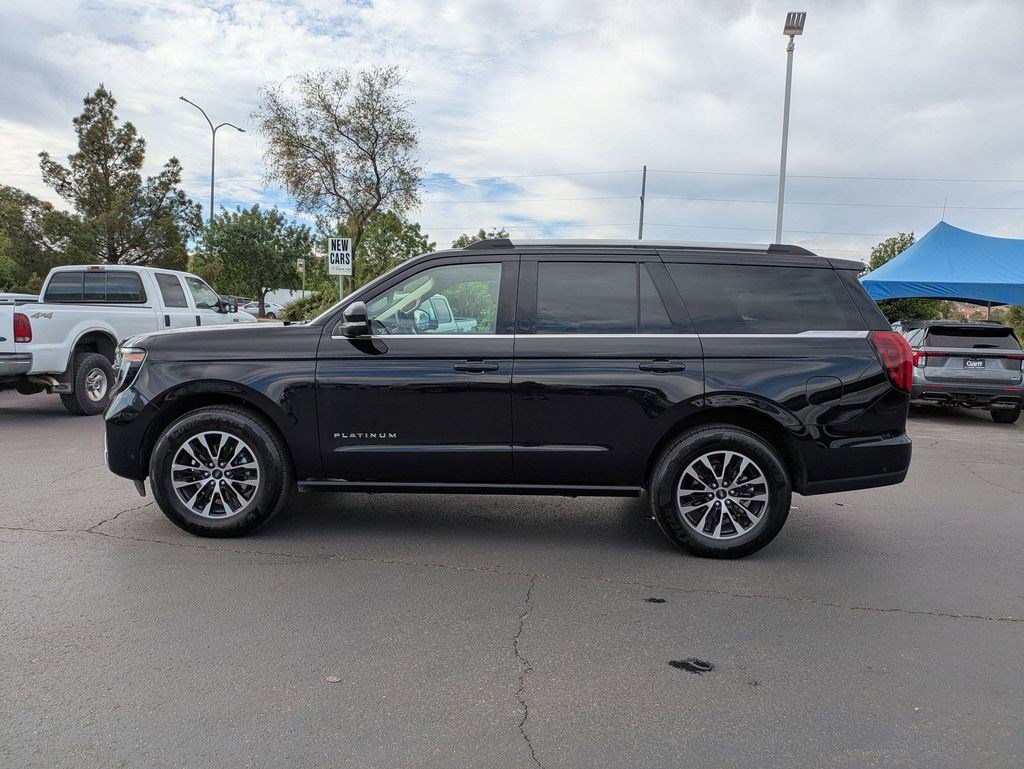 Certified 2025 Ford Expedition Platinum AWD/4WD image 9