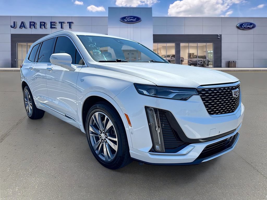 Used 2020 Cadillac XT6 Premium Luxury FWD image 1