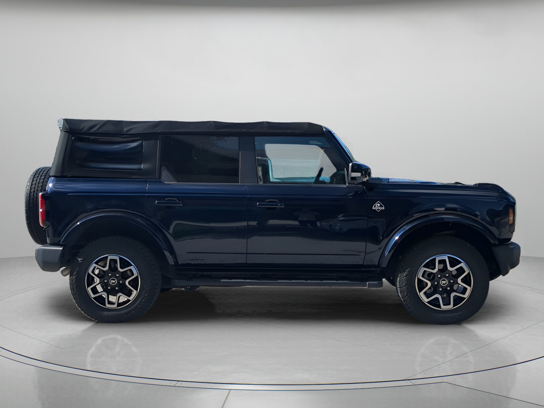 Certified 2021 Ford Bronco Outer Banks AWD/4WD image 39