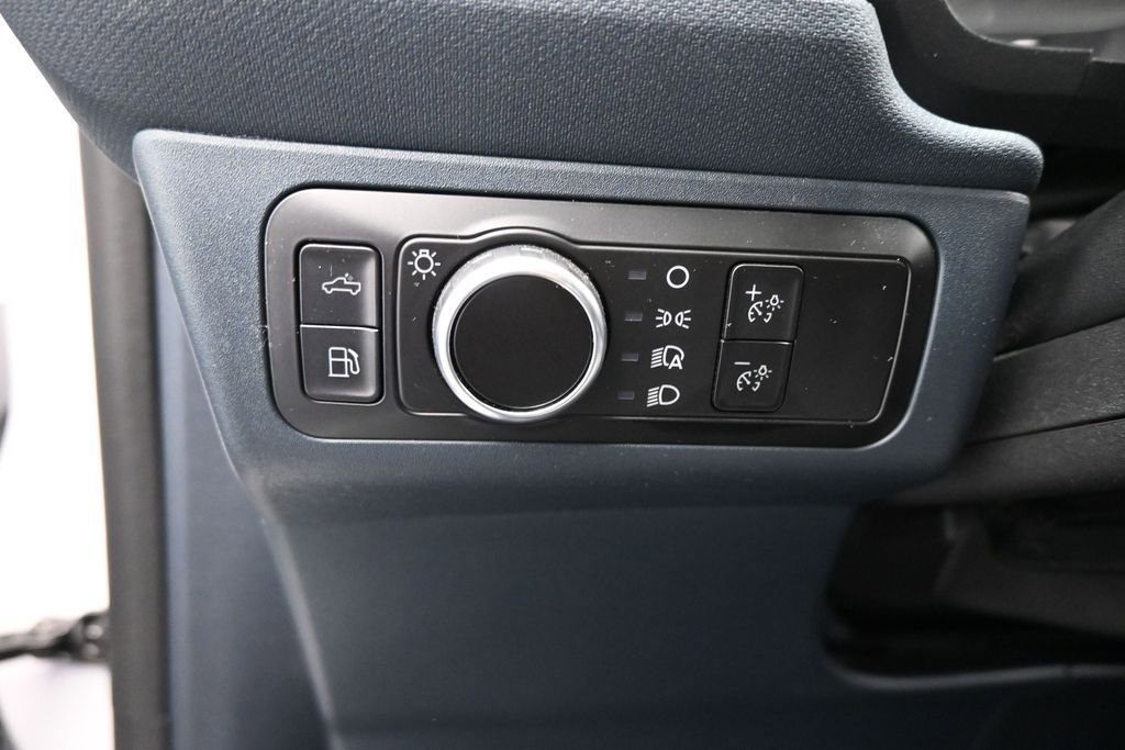 Certified 2023 Ford Maverick XLT FWD image 11