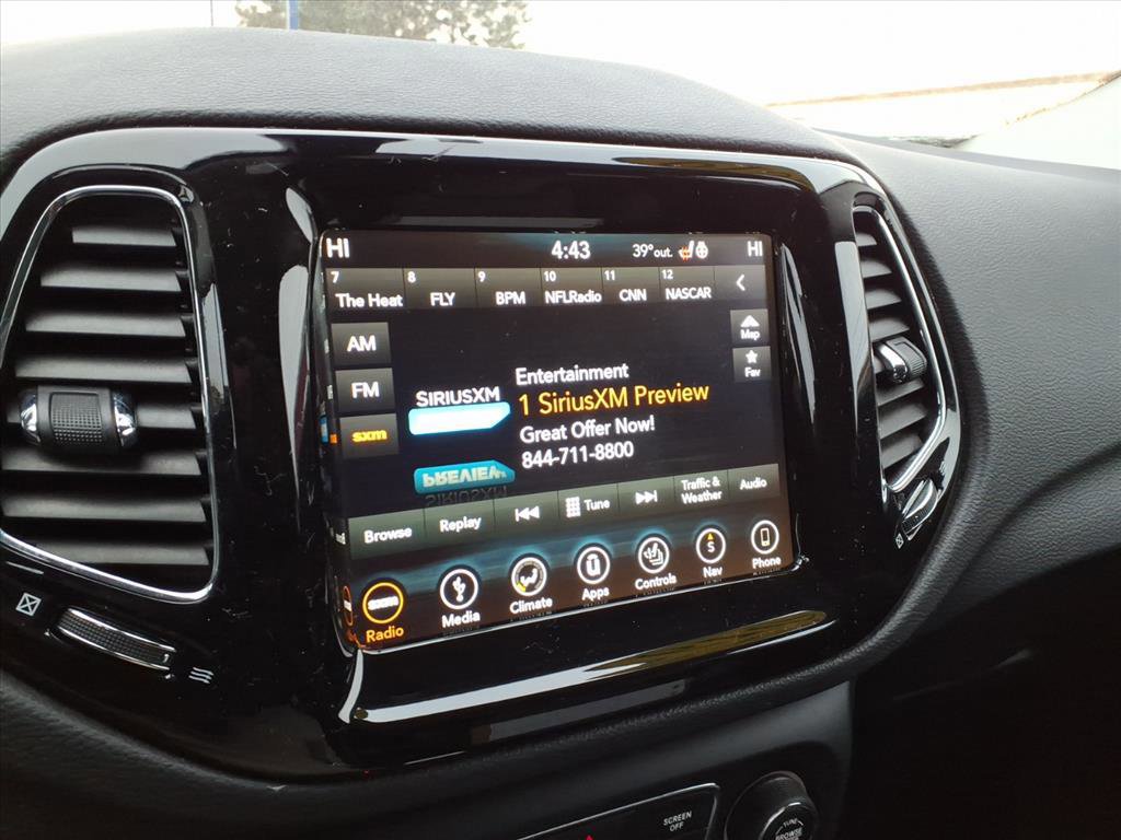 Used 2019 Jeep Compass Limited image 19