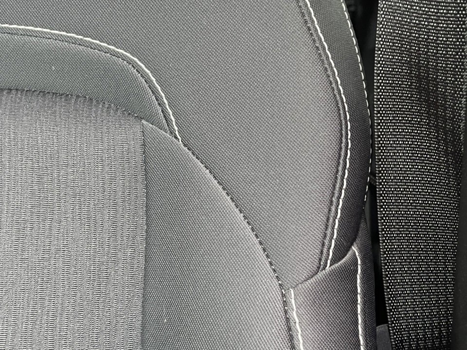 Used 2022 Jeep Grand Cherokee Laredo w/ Luxury Tech Group I image 12