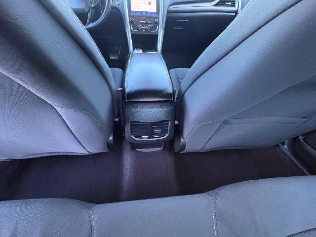 Certified 2020 Ford Fusion SE FWD image 21