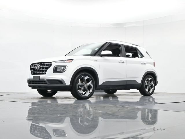 Used 2024 Hyundai Venue SEL FWD image 36
