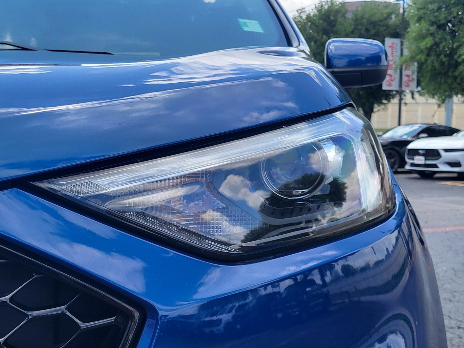 Certified 2022 Ford Edge ST-Line w/ Class II Trailer Tow Package AWD/4WD image 9