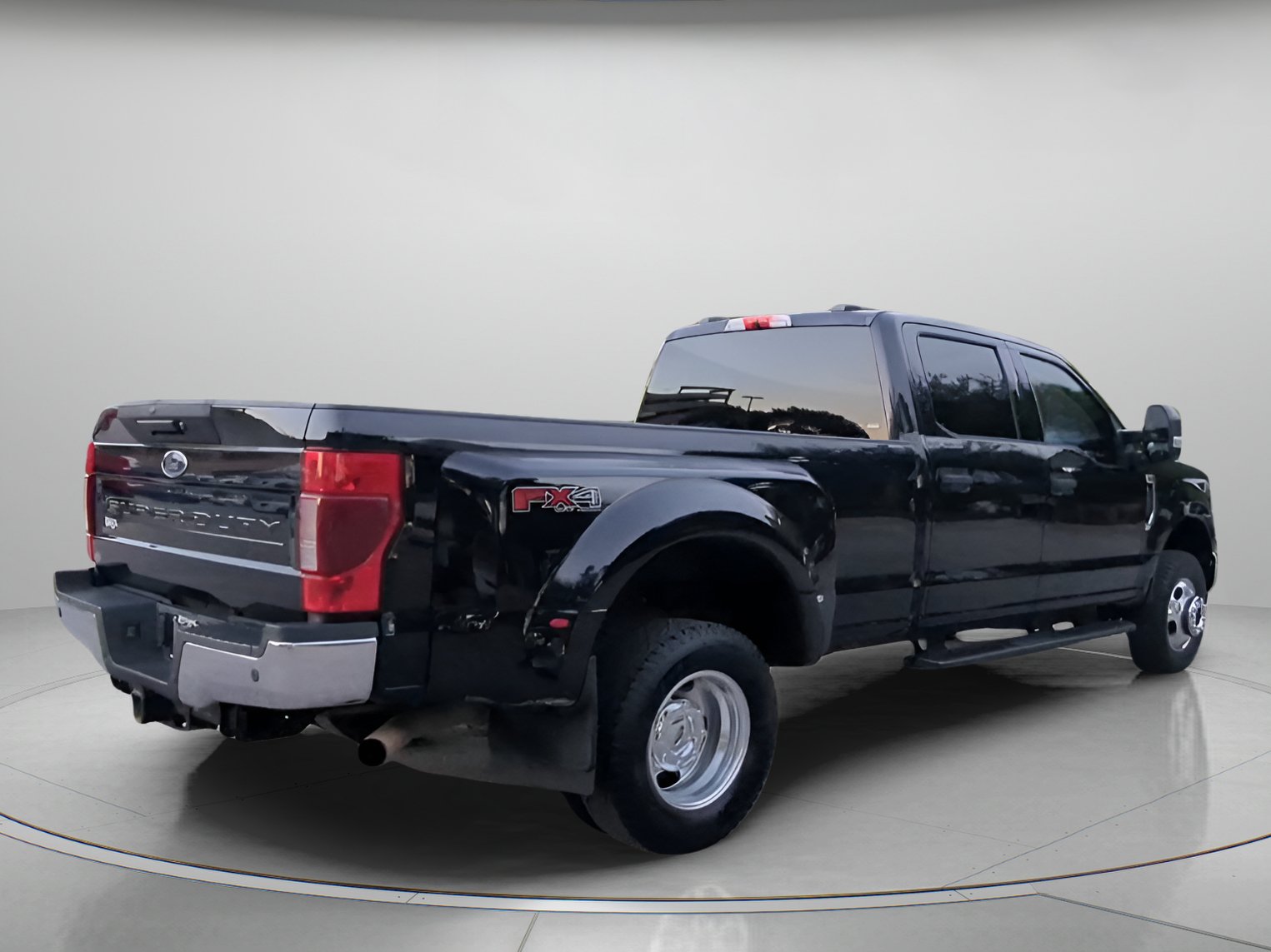 Certified 2020 Ford F350 XLT w/ XLT Value Package AWD/4WD image 28