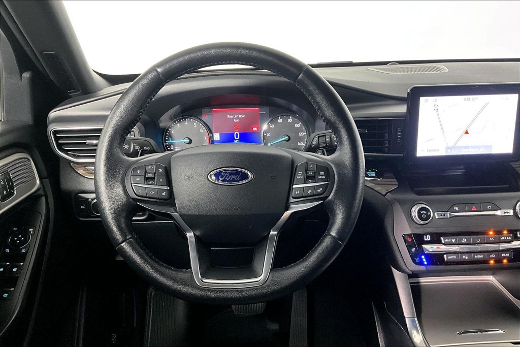 Certified 2020 Ford Explorer Limited AWD/4WD image 5