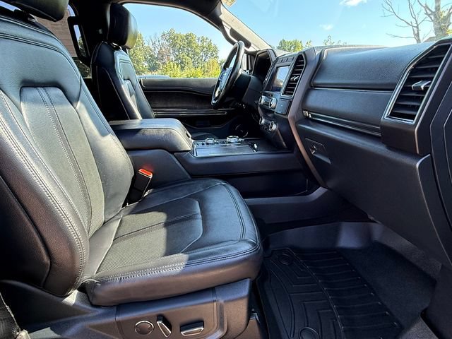Certified 2020 Ford Expedition Limited w/ Equipment Group 301A AWD/4WD image 26