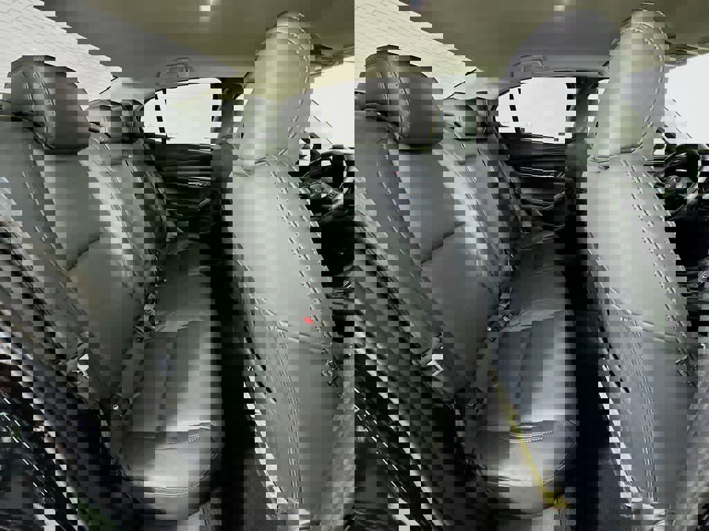 Used 2021 MAZDA MAZDA3 s image 28