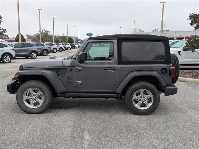 Used 2021 Jeep Wrangler Sport S image 2