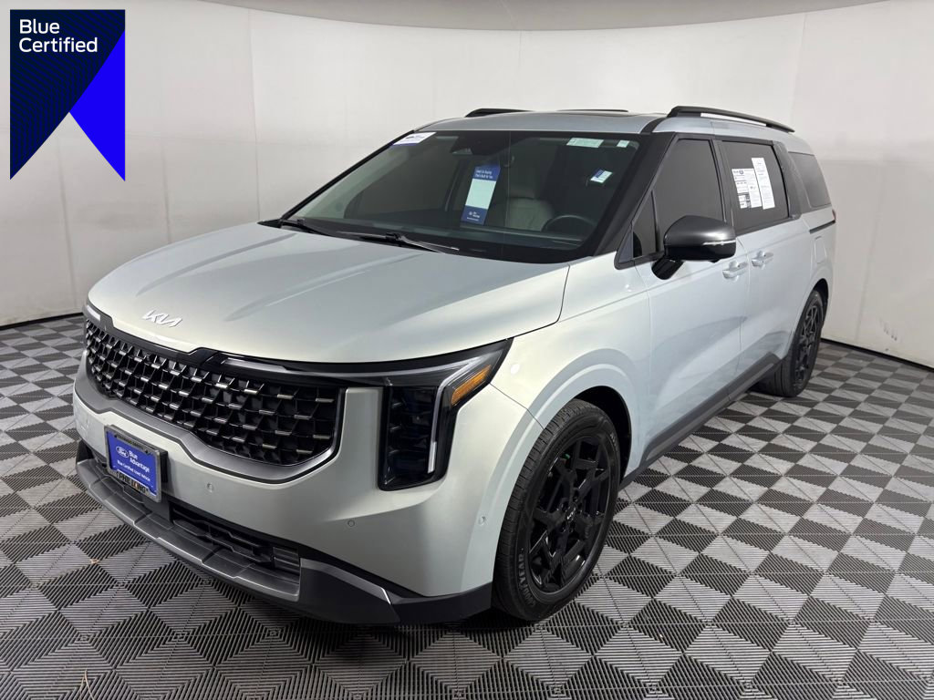 Used 2025 Kia Carnival SX