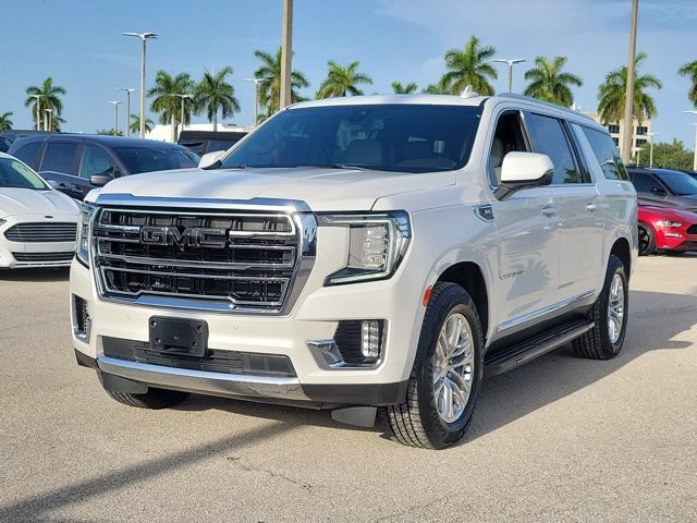 Used 2021 GMC Yukon XL SLT w/ SLT Premium Package RWD image 3